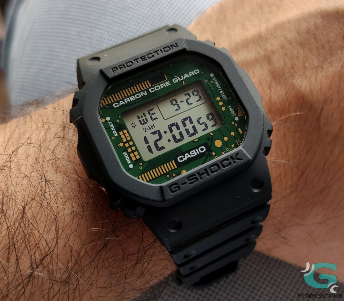 Reloj Casio G-Shock hombre DW-5600CA-8ER - Joyería Oliva